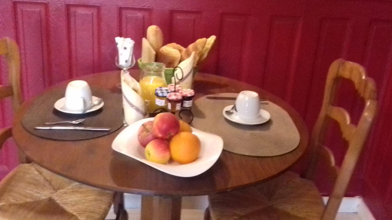 Bed and Breakfast L'As Gourmand Brecey Экстерьер фото